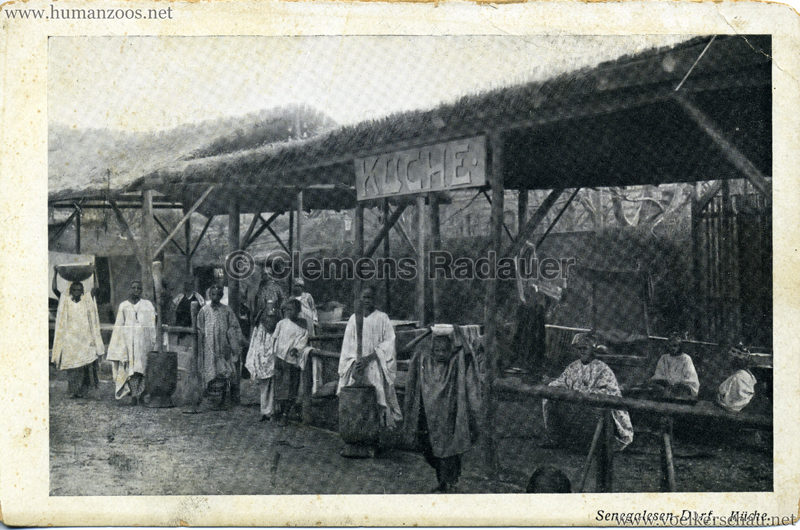 1910 (?) Senegalesen-Dorf. Küche