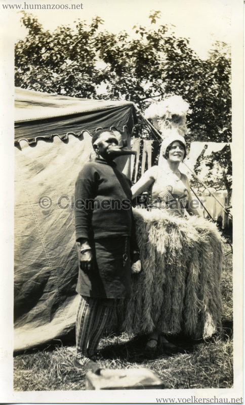 1931/1932 Ubangi Savages - Mrs Merle Evans and Ubangi Savages woman 1