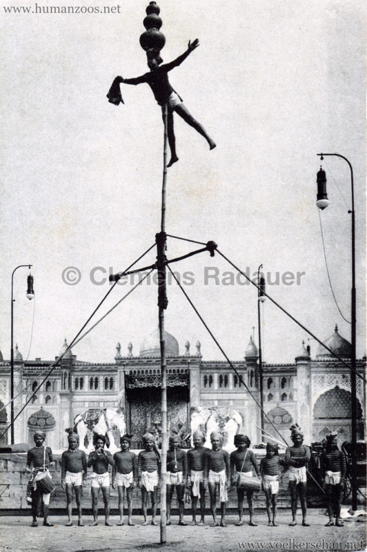 1911:1912 Gustav Hagenbeck's grösste indische Völkerschau der Welt - Stabartist 2 VS
