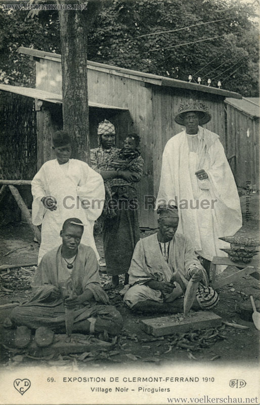 1910 Exposition de Clermont-Ferrand 69. Village Noir - Piroguiers