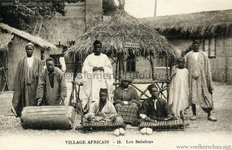 Village Africain - 18. Les Balafons