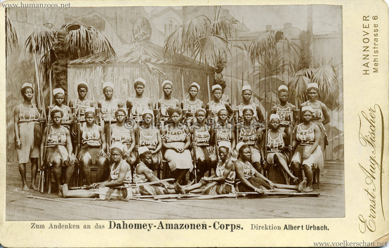 Zum Andenken an das Dahomey-Amazonen-Corps 2