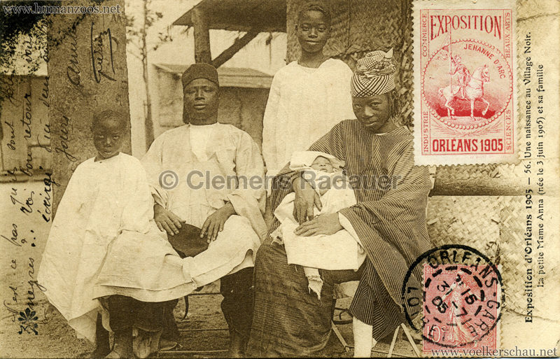 1905 Exposition d'Orleans - 56. Une naissance au Village Noir - la petite Mame Anna (née le 3. juin 1905) et sa famille