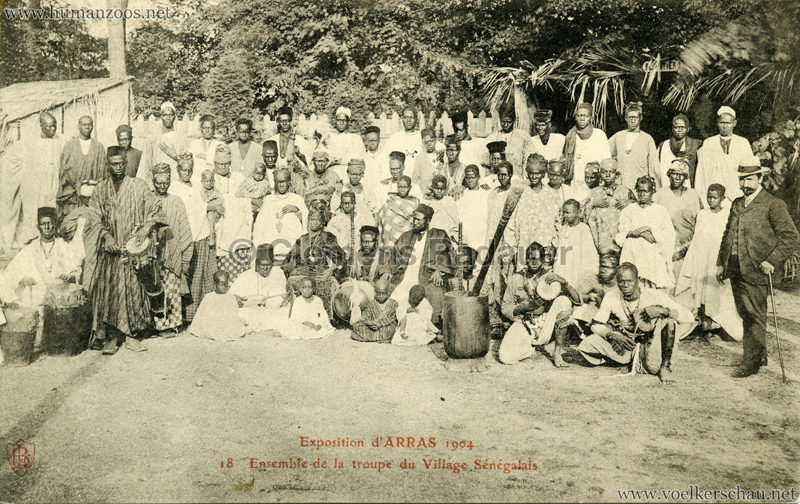 1904 Exposition d'Arras - 18. Ensemble de la troupe du Village Senegalais