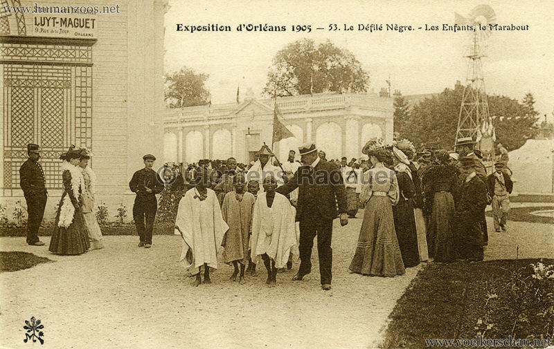 1905 Exposition d'Orleans - 53. Le Défilé Nègre - Les Enfants, le marabout