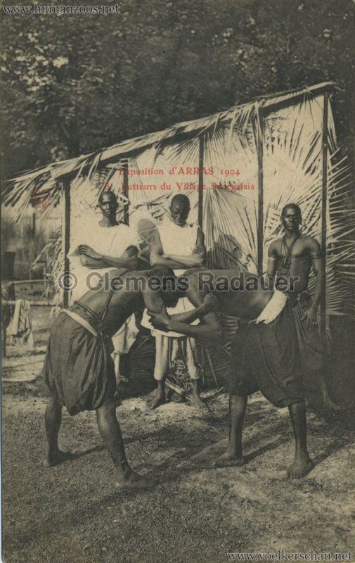 1904 Exposition d'Arras - 8. Lutteurs du Village Senegalais