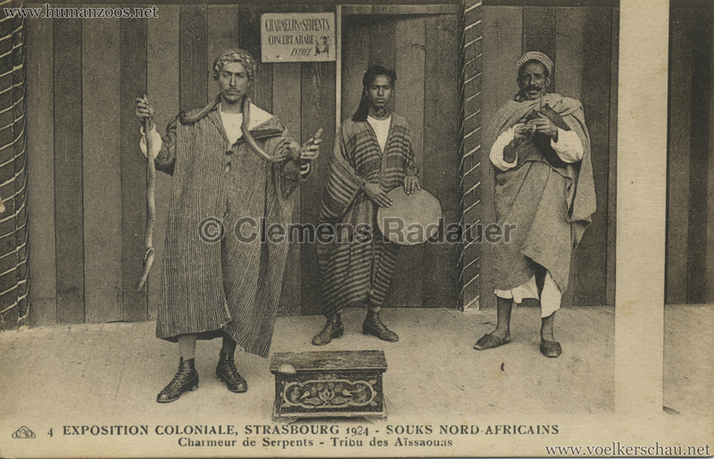1924 Exposition Coloniale Strasbourg - Souks Nord Africains - 4. Charmeur de serpents