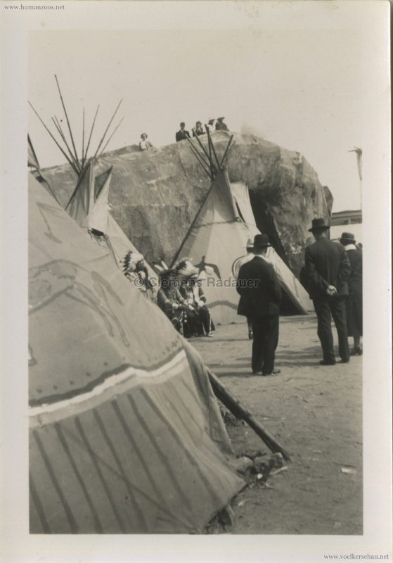 1935 Exposition Universelle de Bruxelles - FOTOS - Indianer